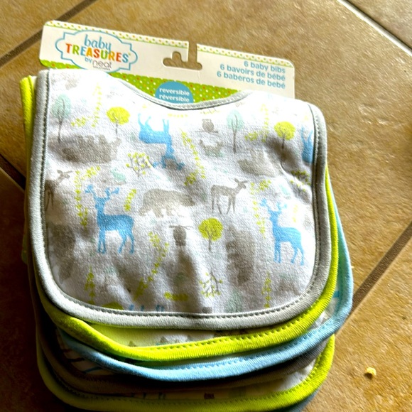 baby treasurers Other - Baby bibs